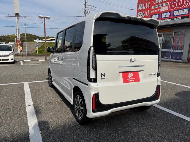 N-BOXカスタム ベースグレード 届出済未使用車 ホンダセンシング LEDヘッドライト バックカメラ 片側パワースライドドア 電動パーキングブレーキ オートブレーキホールド 前席シートヒーター スマートキー プッシュスタート(13枚目)