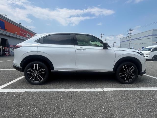 ヴェゼル e:HEV Z 登録済未使用車 ホンダコネクトナビ フルセグTV マルチビューカメラ ETC2.0 プレミアムオーディオ ブラインドスポットインフォメーション LEDヘッドライト ホンダセンシング パワーテールゲート(11枚目)