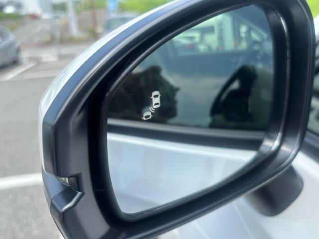 ヴェゼル e:HEV Z 登録済未使用車 ホンダコネクトナビ フルセグTV マルチビューカメラ ETC2.0 プレミアムオーディオ ブラインドスポットインフォメーション LEDヘッドライト ホンダセンシング パワーテールゲート(19枚目)