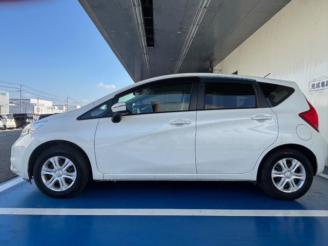 ノート Ｘ　メモリーナビ　バックカメラ　ＥＴＣ　ドライブレコーダー　エマージェンシーブレーキ　スマートキー　プッシュスタートシステム（22枚目）