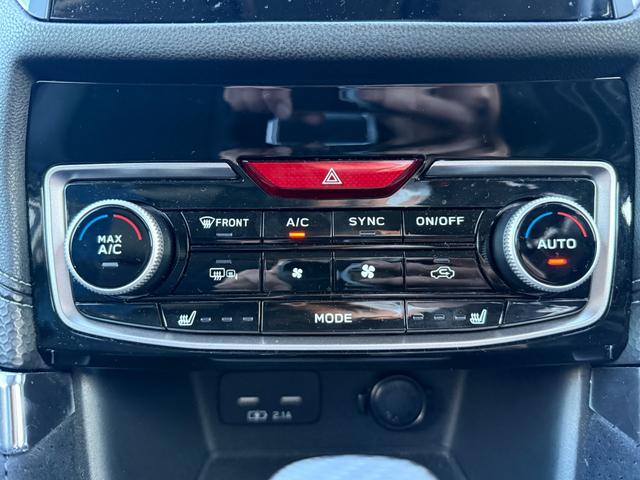 �t���I�[�g�G�A�R������������Ă��܂��I���D�݂̉��x�ݒ�����邾���ŃG�A�R���̕��ʂ⃂�[�h�̐؂�ւ��������ŃR���g���[�����Ă���܂��I���[�U�[�̑��삪���Ȃ��R��s�ɂ��Ȃ���܂��I