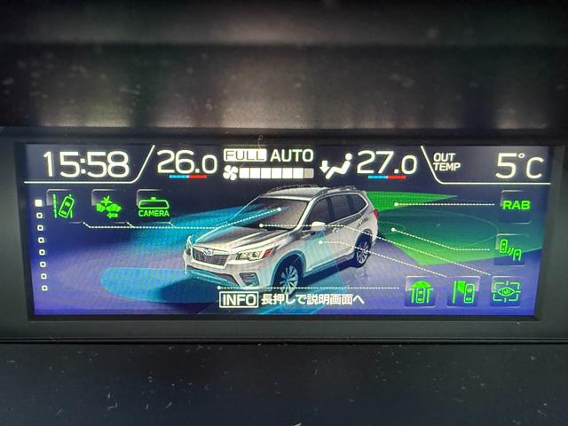 �}���`�t�@���N�V�����f�B�X�v���C�𑕔����Ă��܂����R��A�ԗ����A�A�C�T�C�g�̍쓮�󋵂Ȃǂ�\�����邱�Ƃ��ł��܂����