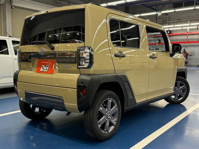 タフト Ｇ　ダーククロムベンチャー　届出済未使用車　スマートアシスト　ＬＥＤヘッドライト　ＬＥＤフォグ　パノラマモニター対応対応カメラ　コーナーセンサー　電動パーキングブレーキ　スカイフィールトップ　前席シートヒーター　スマートキー（10枚目）