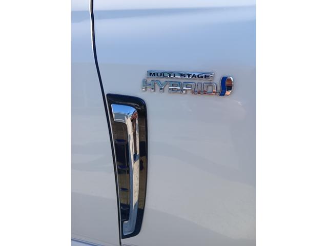 クラウンハイブリッド Ｇ－エグゼクティブ　ムーンルーフ　黒革シート　セーフティセンス　ブラインドスポット　純正ナビ　パノラミックビュー　デジタルインナーミラー　メモリー付パワーシート　禁煙車　ＨＵＤ（22枚目）