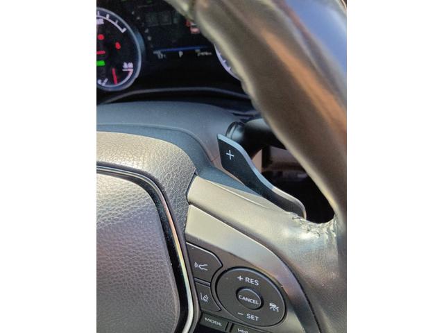 クラウンハイブリッド Ｇ－エグゼクティブ　ムーンルーフ　黒革シート　セーフティセンス　ブラインドスポット　純正ナビ　パノラミックビュー　デジタルインナーミラー　メモリー付パワーシート　禁煙車　ＨＵＤ（34枚目）