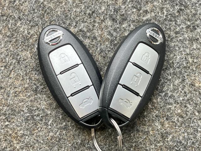 スカイライン ＧＴ　タイプＰ　３．０　ＧＴ　タイプＰ　メーカーＯＰナビ・前席シートヒーター・アラウンドビューモニター・ドライブレコーダー・ＥＴＣ２．０・横滑り防止機能・クルーズコントロール・ハンドルスイッチ・前席パワーシート（39枚目）