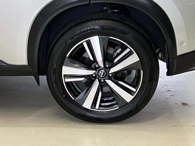 エクストレイル Ｇ　ｅ－４ＯＲＣＥ　１．５　Ｇ　ｅ－４ＯＲＣＥ　４ＷＤ　当社試乗車アップ・メーカーＯＰナビ・全周囲カメラ・ＬＥＤヘッドランプ・ＬＥＤフォグランプ・オートバックドア・プロパイロット・ワイヤレス充電器・全席シートヒーター（55枚目）