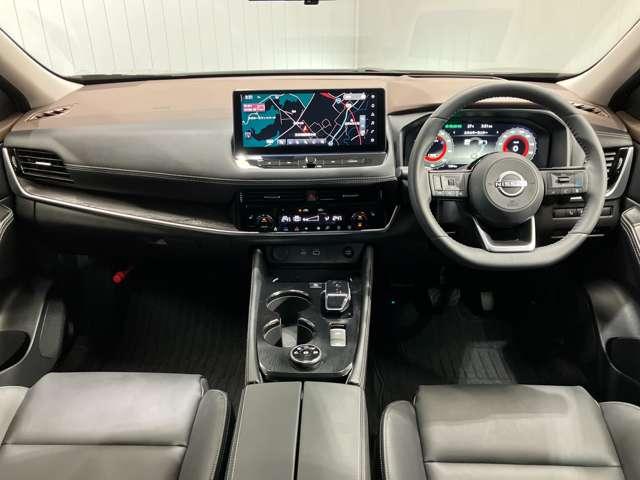 エクストレイル １．５　Ｇ　ｅ－４ＯＲＣＥ　４ＷＤ　当社試乗車アップ・メーカーＯＰナビ・全席シ（4枚目）