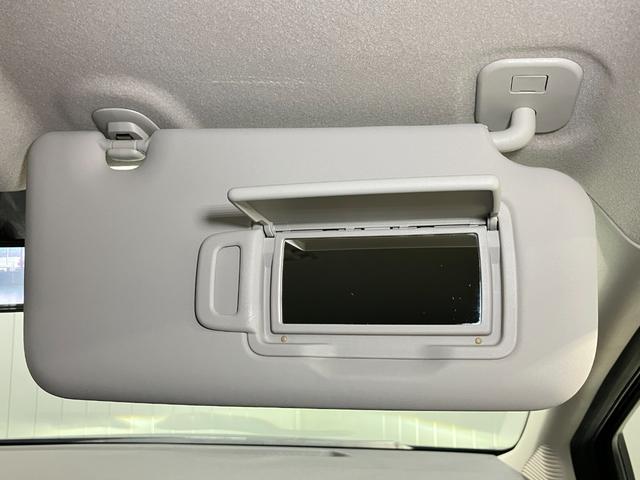 ノート Ｘ　１．２　Ｘ　メーカーＯＰナビ・全周囲カメラ・ＬＥＤヘッドランプ・ＬＥＤフォグランプ・ハイビームアシスト・衝突被害軽減ブレーキ・踏み間違い衝突防止アシスト・ワイヤレス充電器・ＥＴＣ・ドライブレコーダー（25枚目）