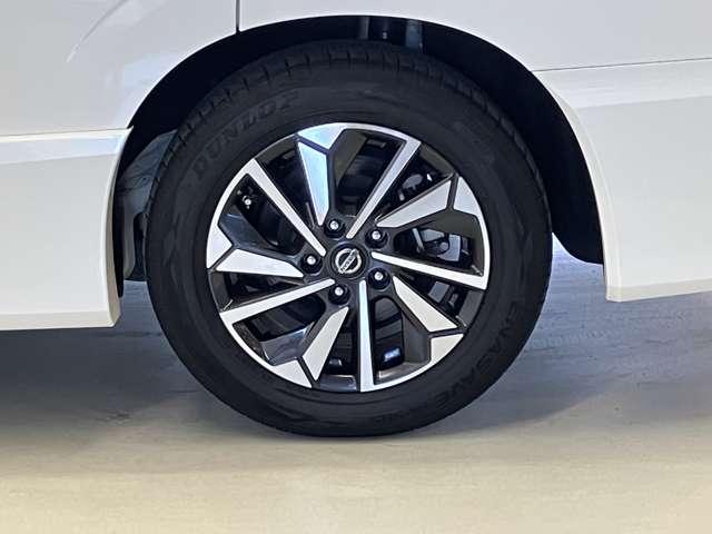 セレナ ｅ－パワー　ハイウェイスターＶ　１．２　ｅ－ＰＯＷＥＲ　ハイウェイスター　Ｖ　ディーラーＯＰナビ・両側電動スライドドア・全周囲カメラ・ＬＥＤヘッドランプ・ＬＥＤフォグランプ・ハイビームアシスト・ドライブレコーダー・プロパイロット（11枚目）