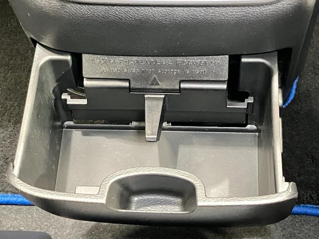 セレナ ｅ－パワー　ハイウェイスターＶ　１．２　ｅ－ＰＯＷＥＲ　ハイウェイスター　Ｖ　ディーラーＯＰナビ・両側電動スライドドア・全周囲カメラ・ＬＥＤヘッドランプ・ＬＥＤフォグランプ・ハイビームアシスト・ドライブレコーダー・プロパイロット（37枚目）