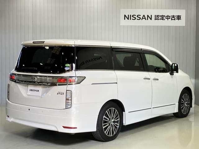 エルグランド ２５０ハイウェイスターＳ　２．５　２５０ハイウェイスターＳ　４ＷＤ　ディーラーＯＰナビ・後席モニター・全周囲カメラ・左側電動スライドドア・ＥＴＣ２．０・ＬＥＤヘッドランプ・フォグランプ・ハイビームアシスト・ドライブレコーダー（2枚目）