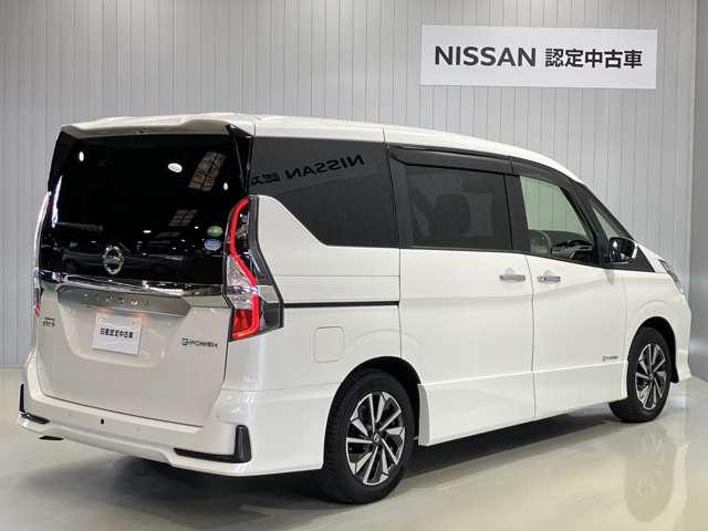 セレナ １．２　ｅ－ＰＯＷＥＲ　ハイウェイスター　Ｖ　ディーラーＯＰナビ・両側電動スライドドア・（2枚目）