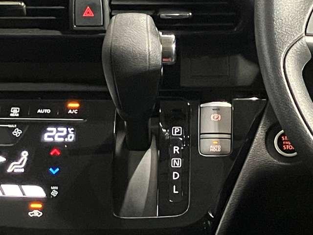 ルークス ６６０　ハイウェイスターＸ　プロパイロット　エディション　当社社用車アップ・ディーラーＯＰナビ・両側（19枚目）