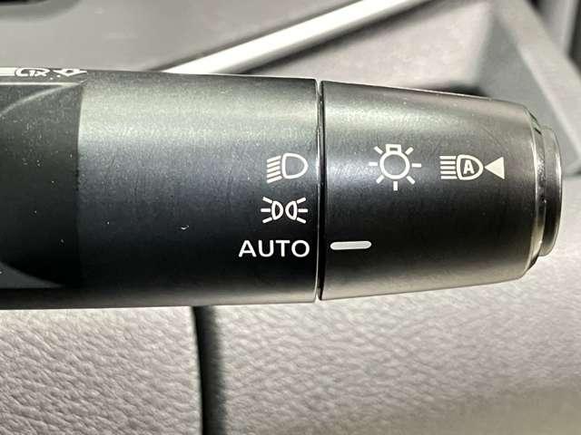 ノート X 1.2 X ディーラーOPナビ・バックモニター・オートライト・ハイビームアシスト・衝突被害軽減ブレーキ・踏み間違い衝突防止アシスト・ドライブレコーダー・インテリジェントキー(20枚目)