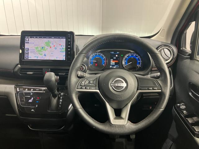 上質で広々とした室内♪気が利く装備と収納で運転も片付けもラクラクです♪