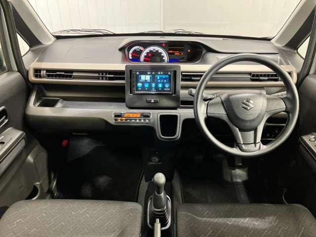 ワゴンＲ ＦＸ　６６０　ＦＸ　オーディオディスプレイ・運転席シートヒーター・衝突被害軽減ブレーキ・車線逸脱警報・横滑り防止機能・ヘッドランプレベライザー・スマートキー・ＥＴＣ・オートエアコン・オートライト（4枚目）