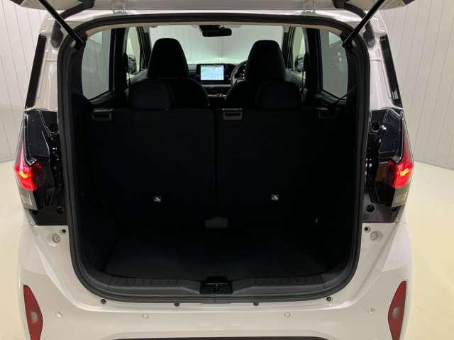 サクラ G メーカーOPナビ・全周囲カメラ・前席シート(10枚目)