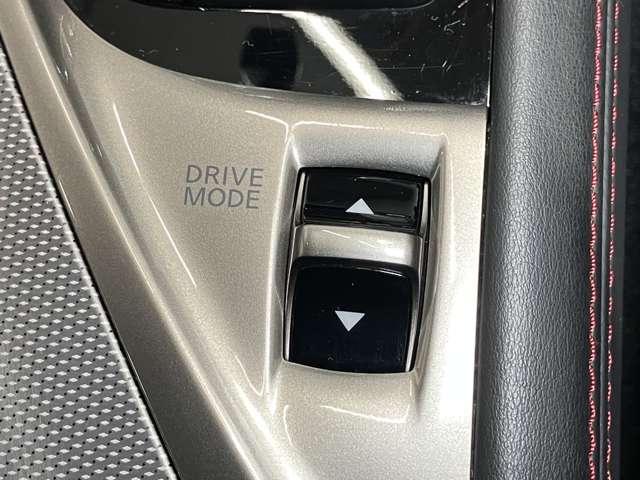 スカイライン 3.0 400R メーカーOPナビ・前席シートヒーター・全周(19枚目)