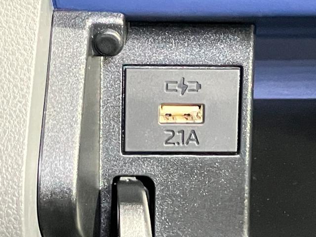 タント カスタムＲＳ　６６０　カスタム　ＲＳ　ＬＥＤヘッドランプ・両側オートスライドドア（33枚目）