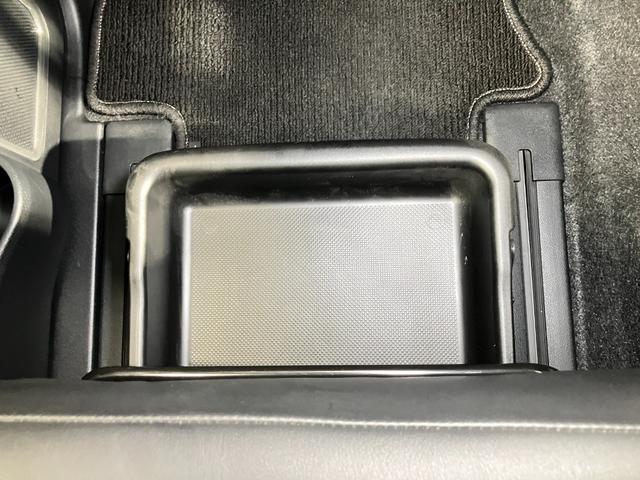 タント カスタムＲＳ　６６０　カスタム　ＲＳ　ＬＥＤヘッドランプ・両側オートスライドドア（34枚目）