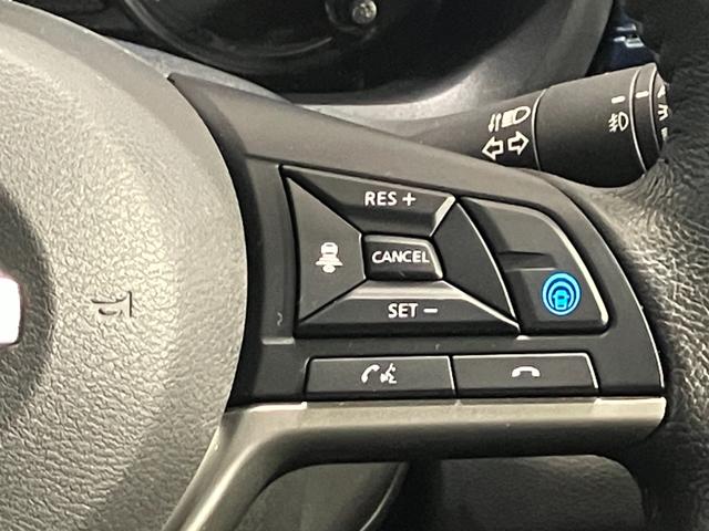 【プロパイロット】アクセルとブレーキをコントロール！カーブでも走行車線の中央を走行する手助けをします！