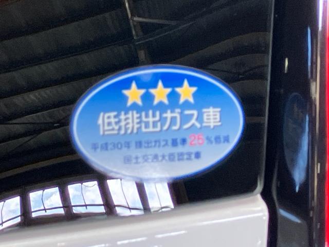 日産は、「人とクルマと自然の共生」を実現するため、「気候変動」「大気品質」「資源依存」「水資源」を重点課題とし取り組みを推進しています。