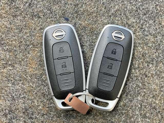 デイズ 660 X 4WD 当社試乗車アップ・ディーラーOPナビ・前席(5枚目)