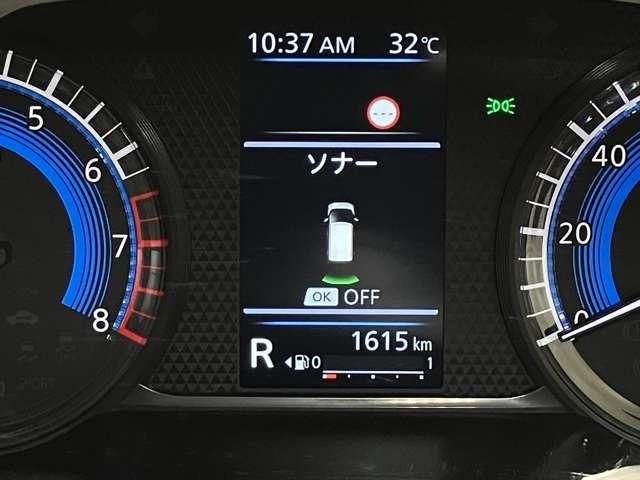 デイズ 660 X 4WD 当社試乗車アップ・ディーラーOPナビ・前席(8枚目)