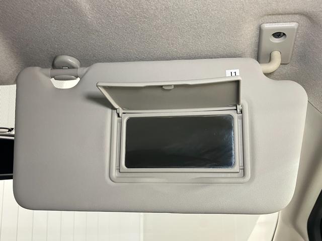 ノート X DIG-S Vセレクション+セーフティ 1.2 X DIG-S Vセレクション プラスセーフティ ディーラーOPナビ・全周囲カメラ・ETC・ドライブレコーダー・オートライト・オートエアコン(22枚目)