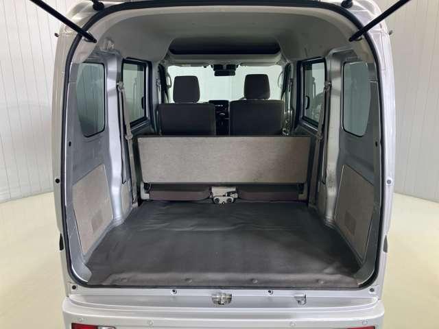 ＮＶ１００クリッパーバン ＤＸ　ＧＬパッケージ　６６０　ＤＸ　ＧＬパッケージ　ハイルーフ　ＣＤチューナー・ＥＴＣ・ハイビームアシスト・リモコンキー・衝突被害軽減ブレーキ・踏み間違い衝突防止アシスト（10枚目）