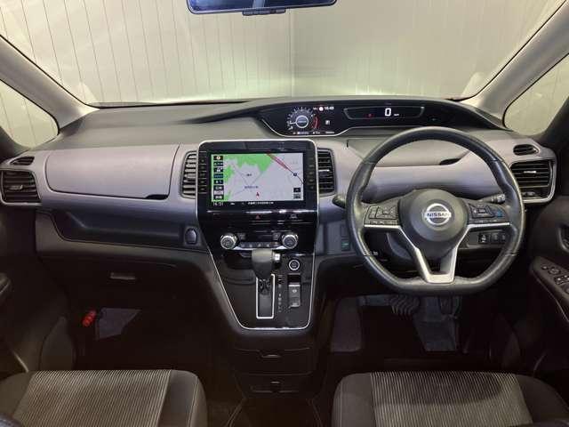 セレナ ハイウェイスターＶ（4枚目）