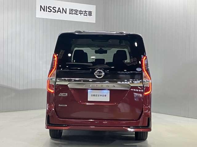 セレナ ハイウェイスターＶ（9枚目）