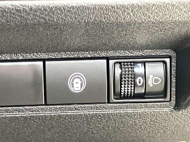 ノート 1.2 X 当社試乗車アップ・メーカーOPナビ・全周囲(16枚目)