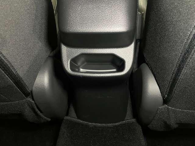 ちょっとした小物を置くのに便利なスペース★