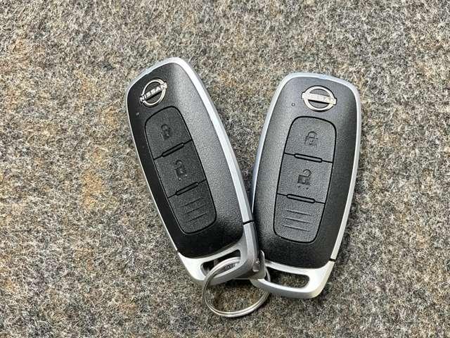 【インテリジェントキー】キーを出さずにドアロックの開閉からエンジン始動まで出来るインテリジェントキー★ワンタッチで簡単便利