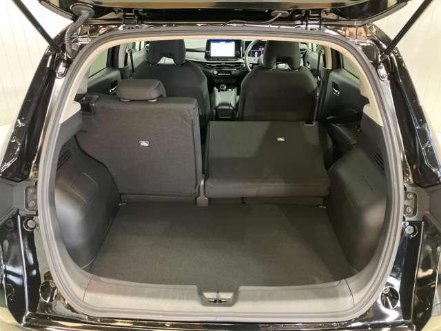 ノート １．２　Ｘ　当社試乗車アップ・メーカーＯＰナビ・全周囲（11枚目）