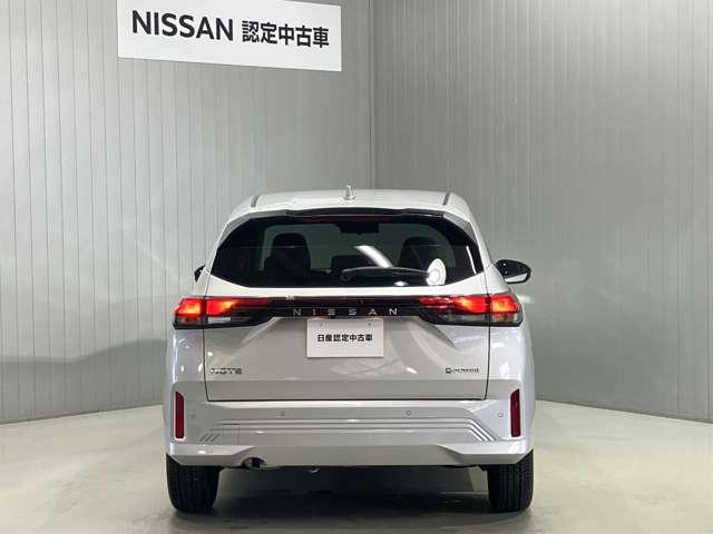 ノート １．２　Ｘ　当社試乗車アップ・メーカーＯＰナビ・全周囲（9枚目）