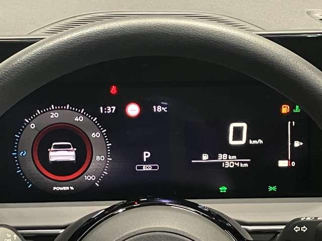 ノート １．２　Ｘ　当社試乗車アップ・メーカーナビ・アラウン（3枚目）