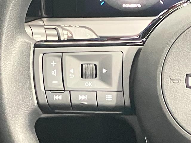 【ハンドルスイッチ】ハンドルから手を放すことなく、オーディオ操作やメーター操作ができるステアリングスイッチ付★