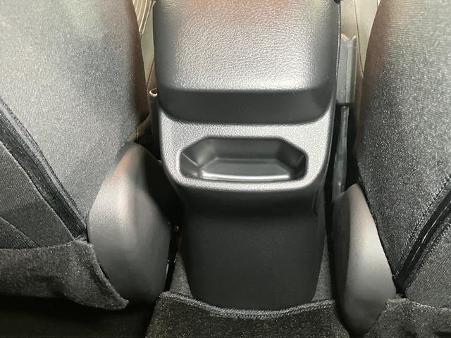 ちょっとした小物を置くのに便利なスペース★