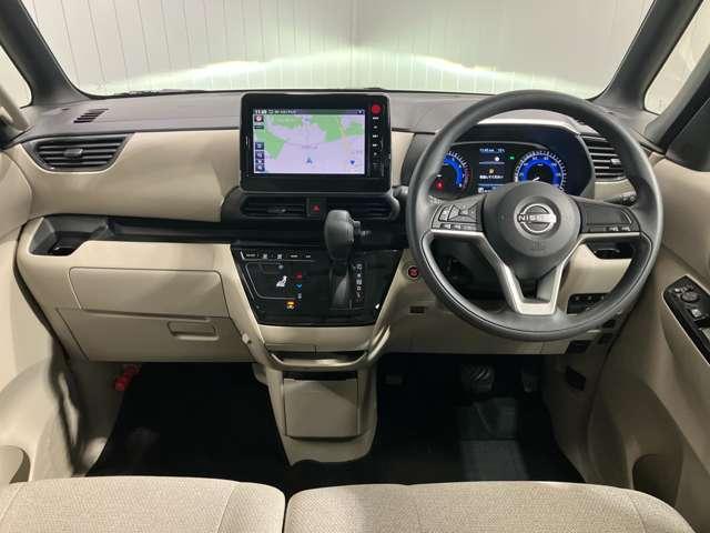 ルークス 　６６０　Ｘ　オートステップ付車　当社社有車アップメモリ－ナビ＆全周囲カメラ・両側電動スライドドア・左側オートステップ・ＳＯＳコ－ル・ＬＥＤヘッドライト・アイドリングストップ機能・ＥＴＣ付（6枚目）