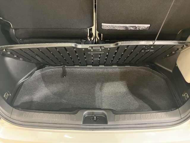 セレナ ハイウェイスター　Ｖセレクション　２．０　ハイウェイスター　Ｖセレクション　ディーラーＯＰナビ・後席モニター・両側電動スライドドア・全周囲カメラ・ＬＥＤヘッドランプ・プロパイロット・ＥＴＣ・ドライブレコーダー（13枚目）