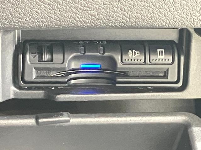 セレナ ハイウェイスター　Ｖセレクション　２．０　ハイウェイスター　Ｖセレクション　ディーラーＯＰナビ・後席モニター・両側電動スライドドア・全周囲カメラ・ＬＥＤヘッドランプ・プロパイロット・ＥＴＣ・ドライブレコーダー（32枚目）