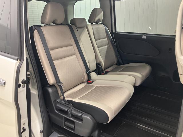 セレナ ハイウェイスター　Ｖセレクション　２．０　ハイウェイスター　Ｖセレクション　ディーラーＯＰナビ・後席モニター・両側電動スライドドア・全周囲カメラ・ＬＥＤヘッドランプ・プロパイロット・ＥＴＣ・ドライブレコーダー（47枚目）