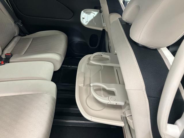 セレナ ハイウェイスター　Ｖセレクション　２．０　ハイウェイスター　Ｖセレクション　ディーラーＯＰナビ・後席モニター・両側電動スライドドア・全周囲カメラ・ＬＥＤヘッドランプ・プロパイロット・ＥＴＣ・ドライブレコーダー（48枚目）