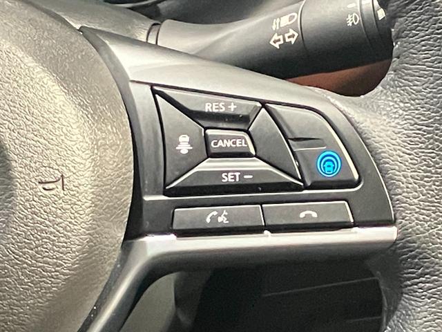 �y�v���p�C���b�g�z�����̃m���m���a�؂��X�C�b�`�ЂƂŃA�N�Z���E�u���[�L�E�X�e�A�����O���Ԃ��A�V�X�g���Ă����̂Ń��N���N�ł���