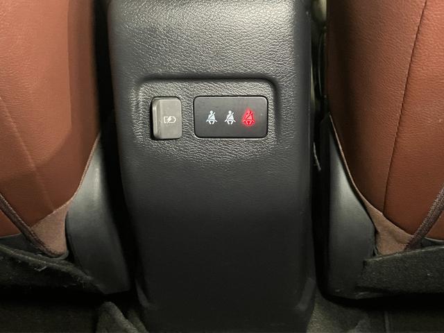 �A�[�����X�g���ɂ͂t�r�a�\�P�b�g�𑕔��I��Ȃł��g�т��[�d���邱�Ƃ��ł��܂��I