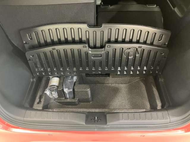 サクラ Ｘ　前席シートヒーター・ステアリングヒーター・ＬＥＤヘッドランプ・ＬＥＤフォグランプ・ハイビームアシスト・ＥＴＣ・ワイヤレス充電器（12枚目）