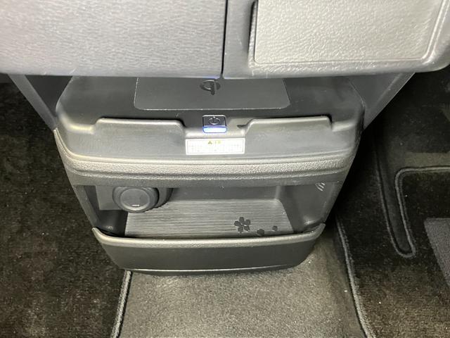 サクラ Ｘ　前席シートヒーター・ステアリングヒーター・ＬＥＤヘッドランプ・ＬＥＤフォグランプ・ハイビームアシスト・ＥＴＣ・ワイヤレス充電器（28枚目）